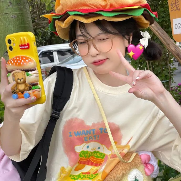 金发奇女